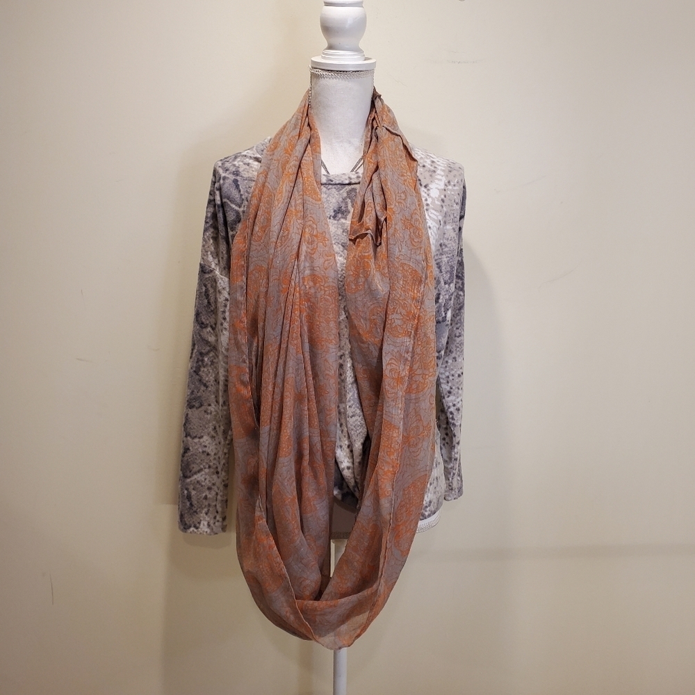 ORANGE pullover Infinity Scarf - Picture 3 of 6